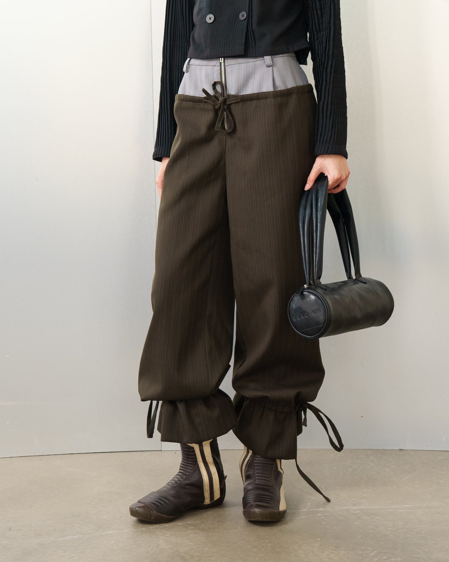 PHANTOM LEG PANTS (Brown)